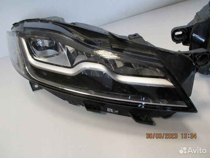 Фара правая Jaguar F-pace GX6313W029LF