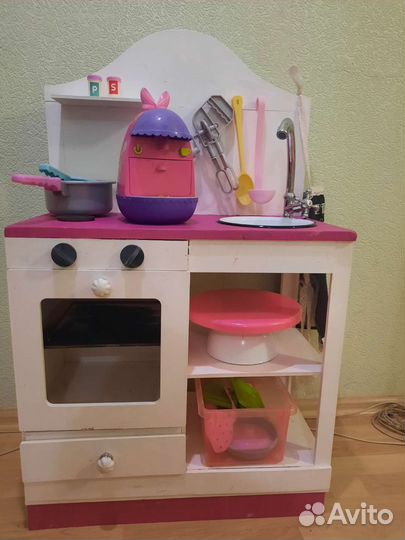 Детская игровая кухня деревянная