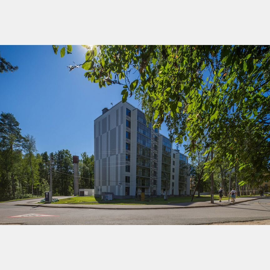 3-к. квартира, 131,8 м², 1/8 эт.