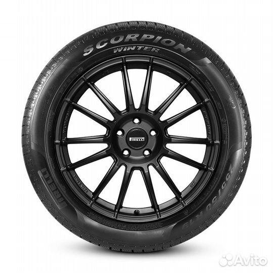 Pirelli Scorpion Winter 275/45 R21 107V