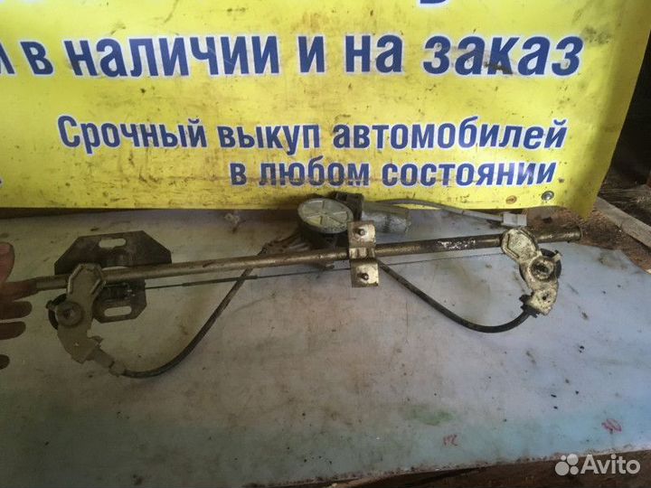 Стеклоподъемник передний правый LADA 2110