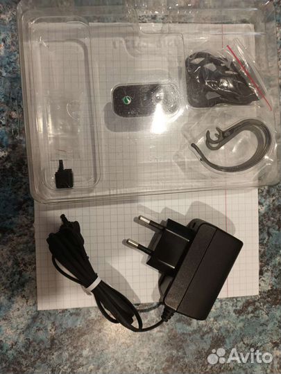 Bluetooth гарнитура sony