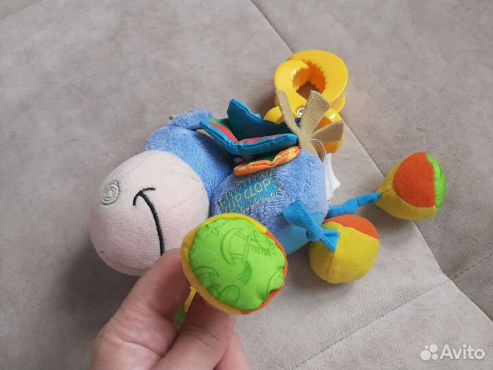 Игрушка на прещепке(на коляску, или кроватку)