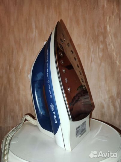 Утюг bork