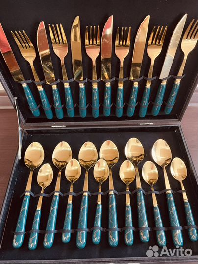 Набор столовых приборов новый