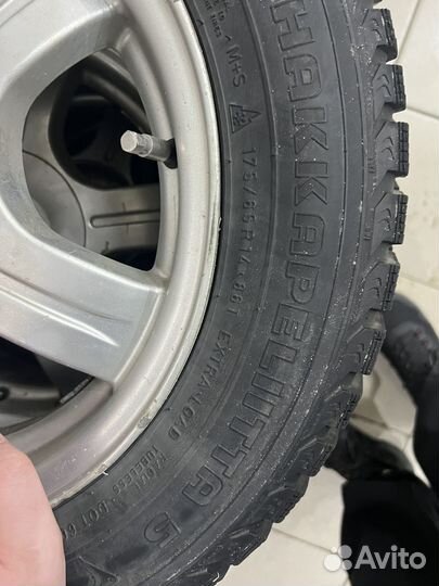 Продам зимние колеса