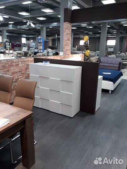 Комод, буфет