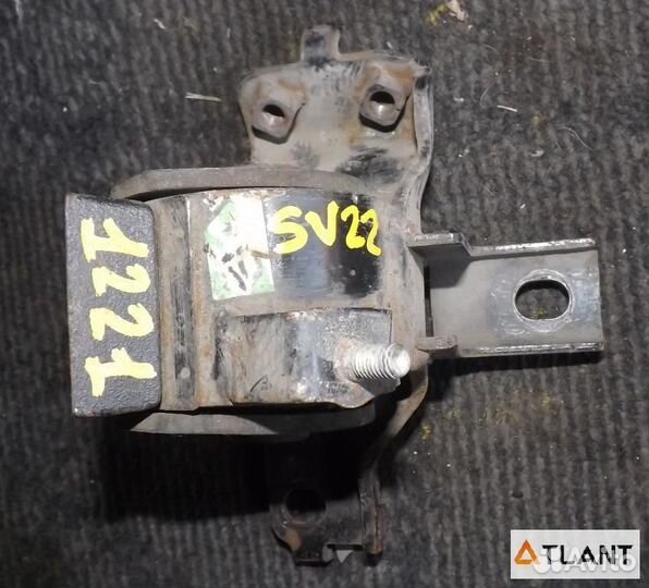 Подушка двигателя toyota vista