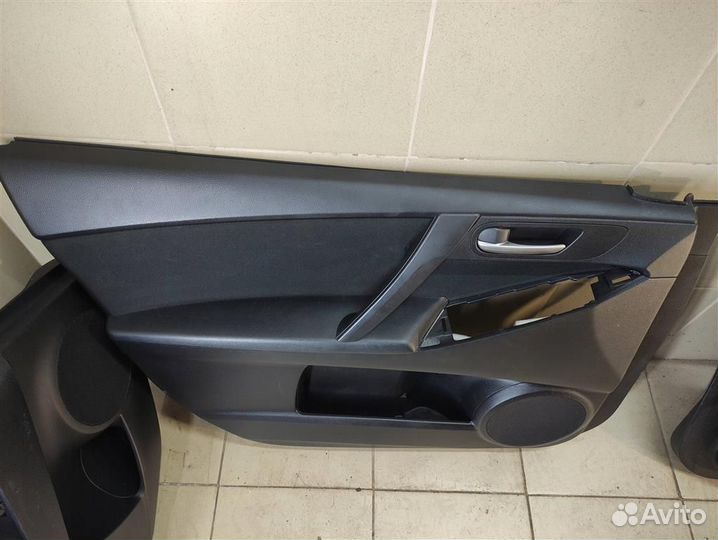 Обшивки дверей комплект Mazda 3 (BL) 2010