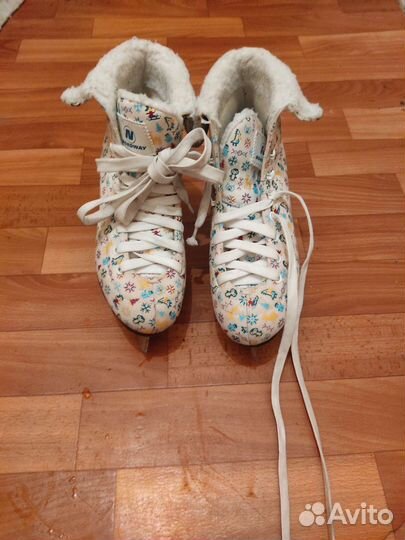 Коньки для фигурного катания