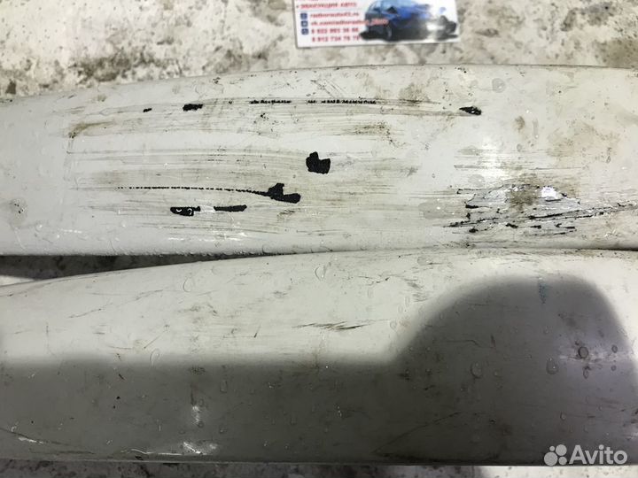 Накладка переднего бампера Фольксваген Пассат Б5+