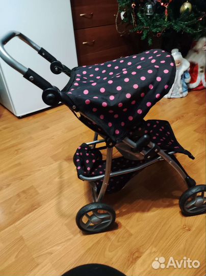 Игрушечная коляска