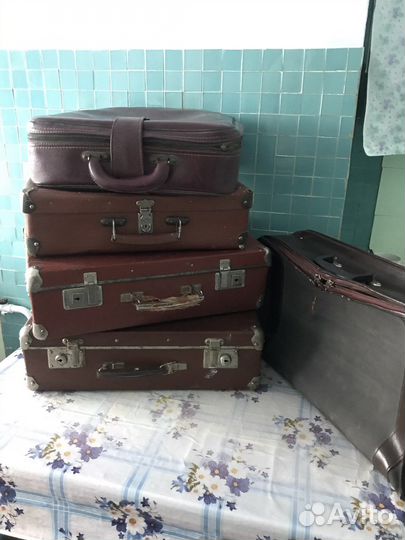 Чемодан фибровый, винтажный