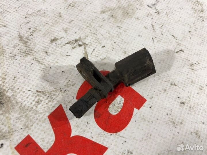 Датчик ABS Volkswagen Polo 1.6 cfna 2011