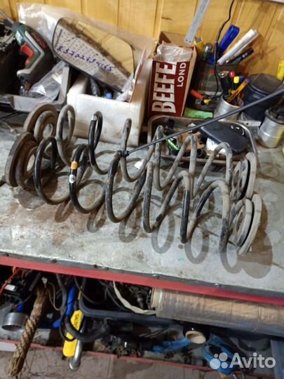 Пружины jetta 6 задние под балку