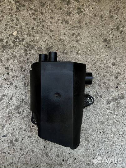 Маслоотделитель volvo 1271988