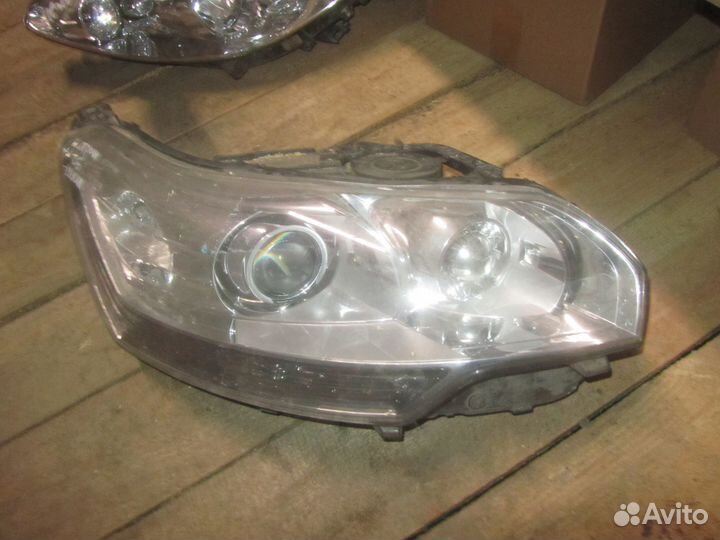 Фара передняя правая левая Citroen C5
