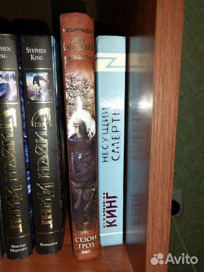 Продам книги