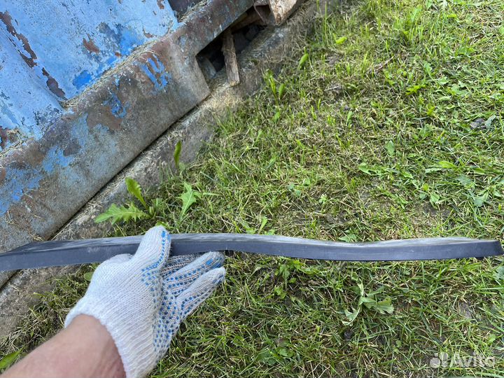 Подиум под гос номер Мереседес W212 до рестайлинг