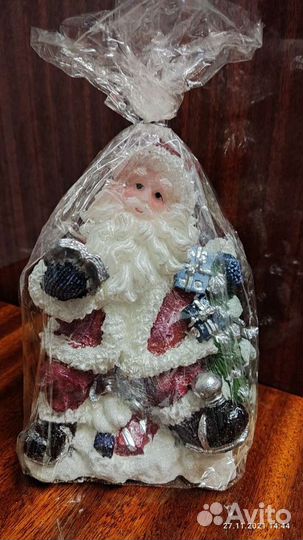 Свеча новогодняя большая Дед Мороз