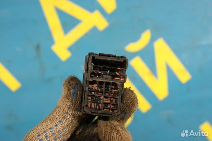 Блок управления зеркалами Nissan Almera