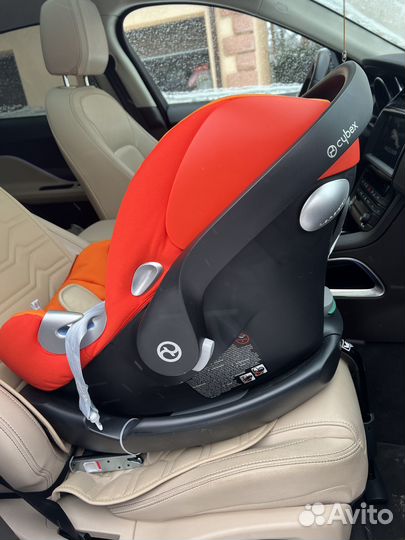 Автолюлька cybex aton q с базой