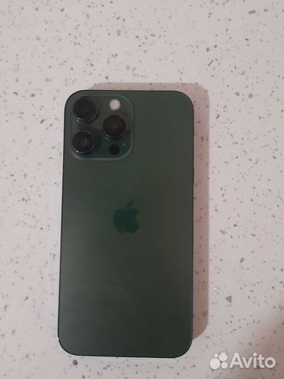 Телефон iPhone хр в корпусе 13 про