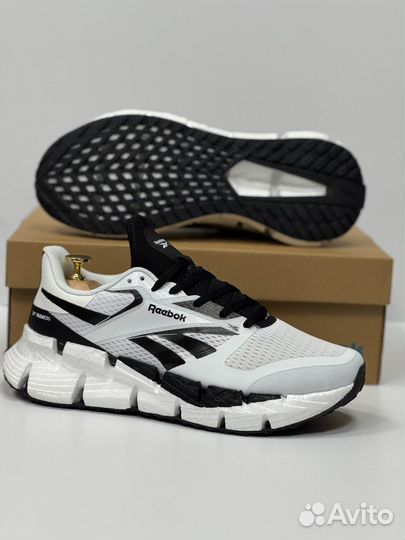 Кроссовки Reebok Floatzig 1