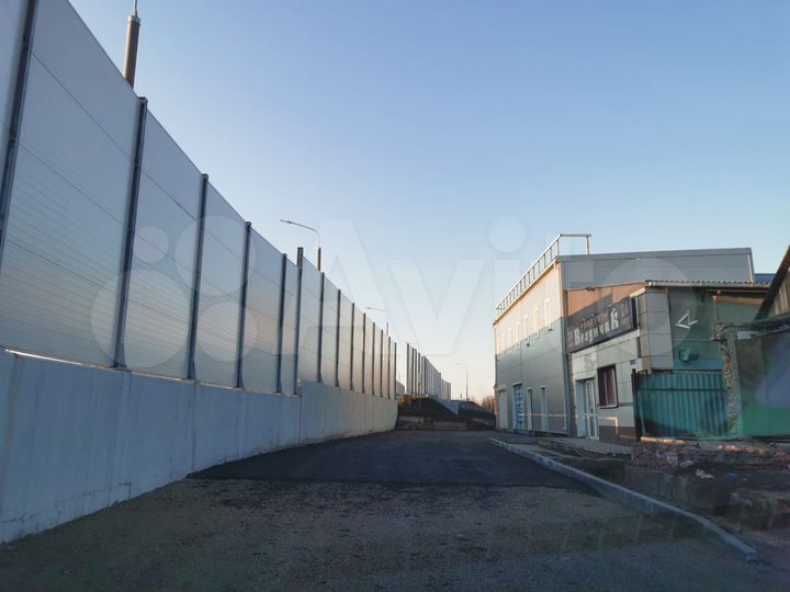 Нежилое здание, 209.7 м² + зу, 254,0 м²