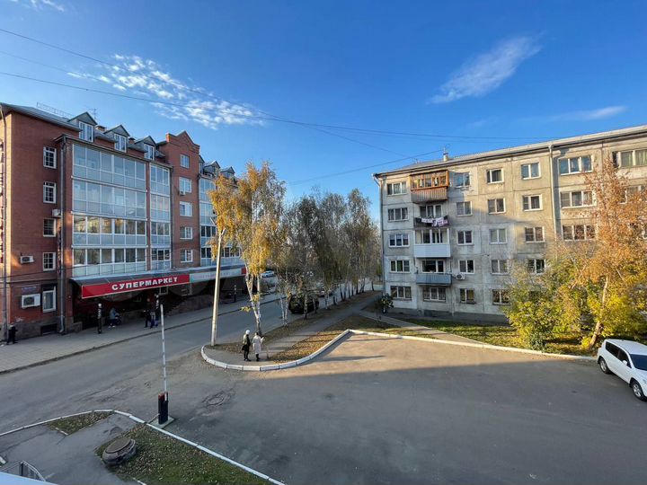 1-к. квартира, 49 м², 2/5 эт.