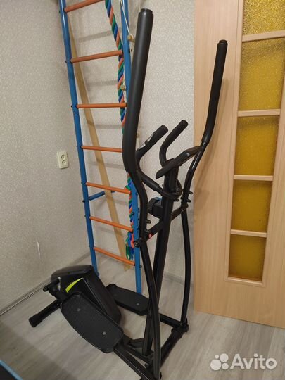 Эллиптический тренажер