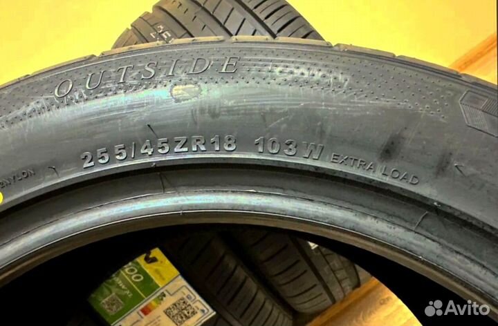 Kapsen Headking S2000 255/45 R18 103W