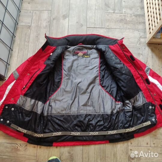 Горнолыжная куртка мужская