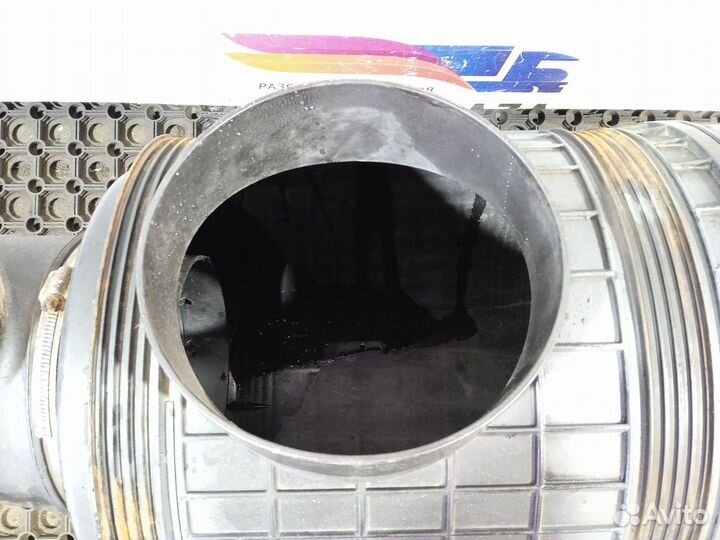 Корпус воздушного фильтра Renault Magnum