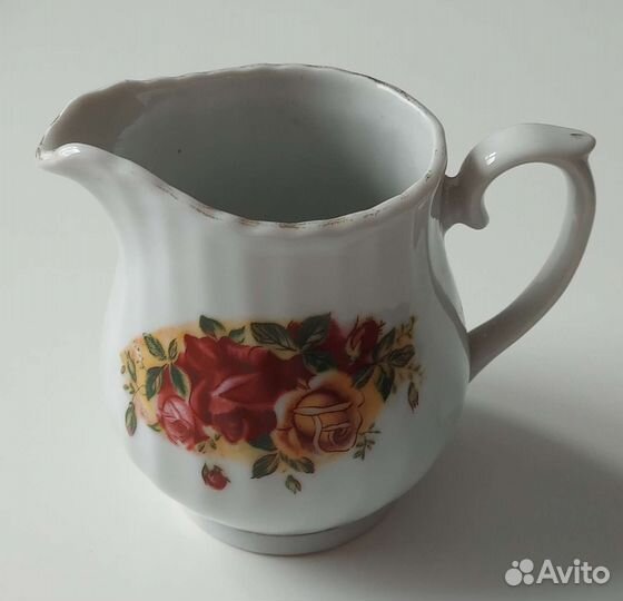 Тарелки десертные 6шт, молочники, конфетницы