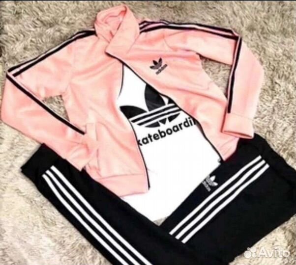 Костюм спортивный Adidas новый