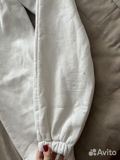 Костюмы женские 46 р-р