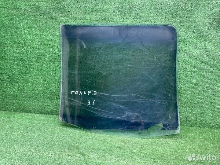 Стекло двери заднее левое Volkswagen Golf 3