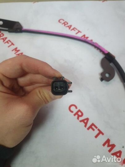 Датчик ABS передний левый Mitsubishi