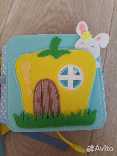 Фетровая развивающая книжка