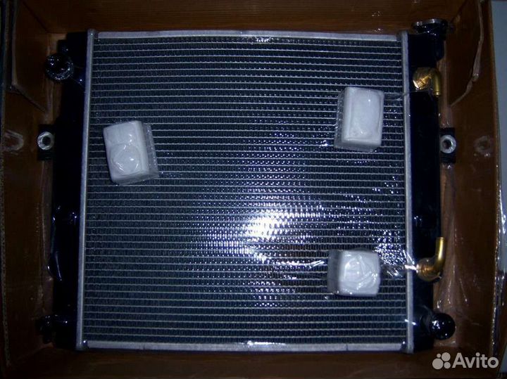 Радиатор toyota 1.5 1DZ2 4Y