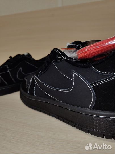 Nike Air Jordan 1 low Travis Scott black phantom