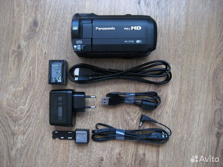 Видеокамера Panasonic HC-V770