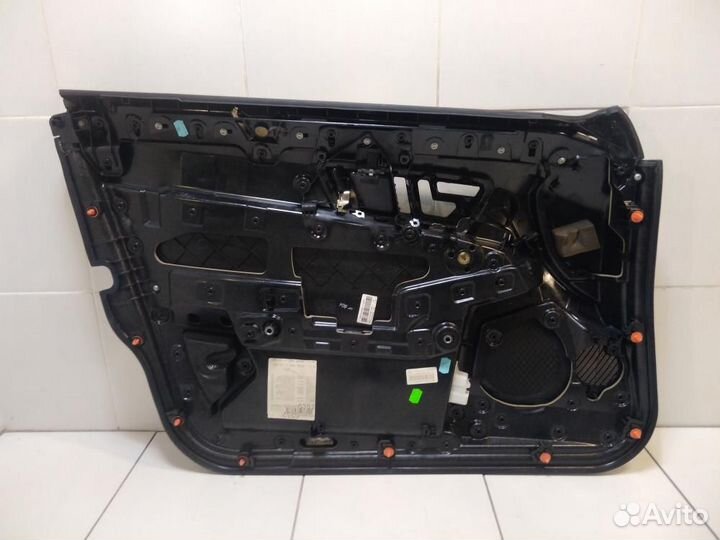 Обшивка двери передней правой Mercedes-Benz E-Clas
