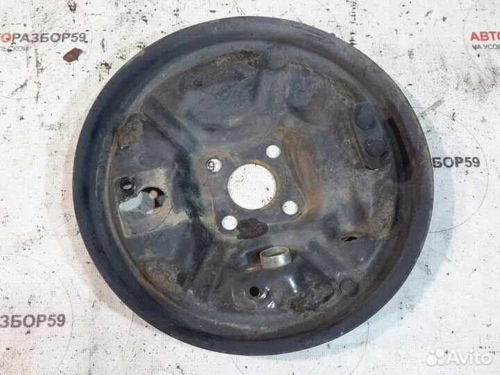 Щит тормозной задний Renault Sandero 2