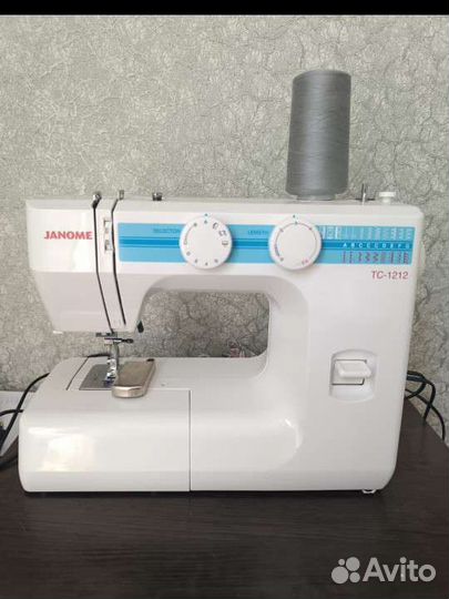 Швейная машина Janome новая