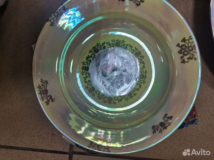 Супница и тарелки мадонна