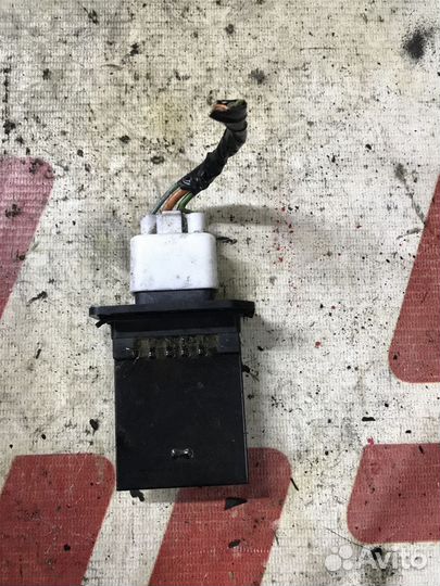 Резистор отопителя Nissan Pathfinder