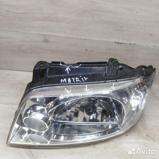 Фара передняя левая Hyundai matrix