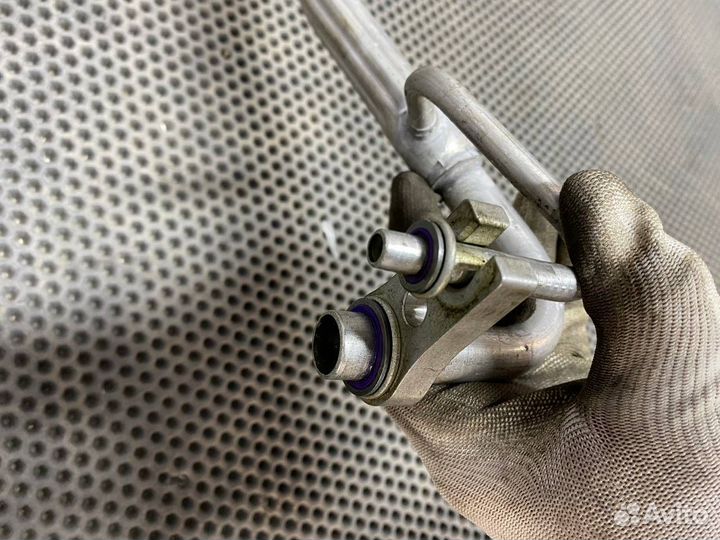 Трубка кондиционера Chevrolet Malibu 9 рест. 2019